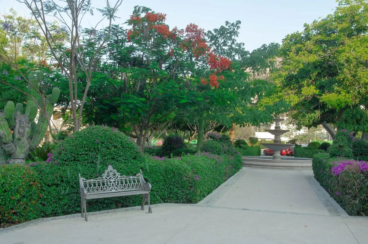 Pedregal Suites - Marina And Downtown 卡波圣卢卡斯