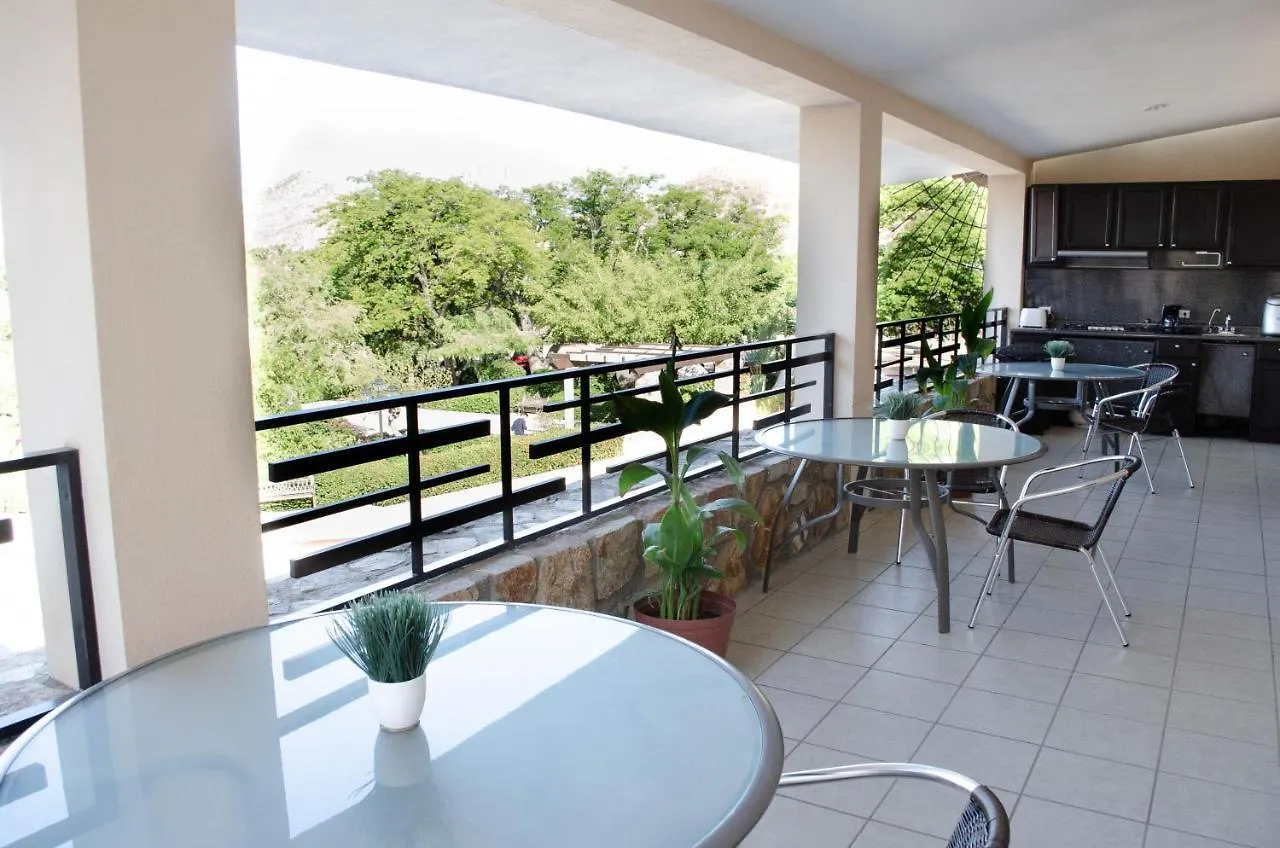Pedregal Suites - Marina And Downtown 卡波圣卢卡斯 酒店
