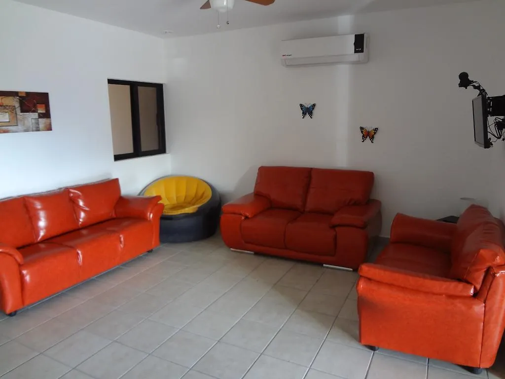 Pedregal Suites - Marina And Downtown 卡波圣卢卡斯 酒店