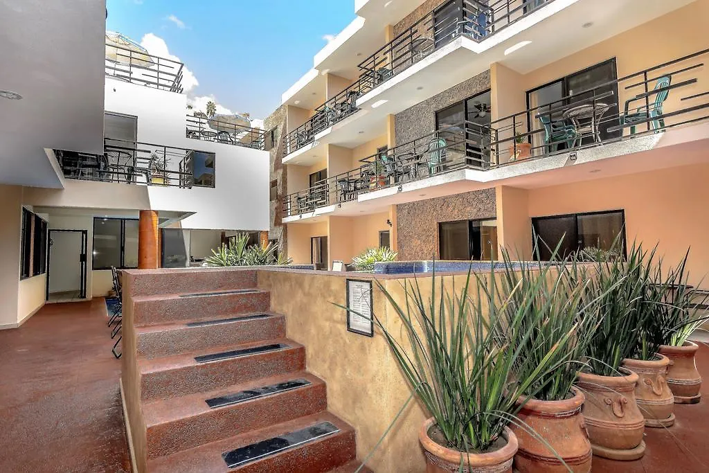 Pedregal Suites - Marina And Downtown 卡波圣卢卡斯 酒店
